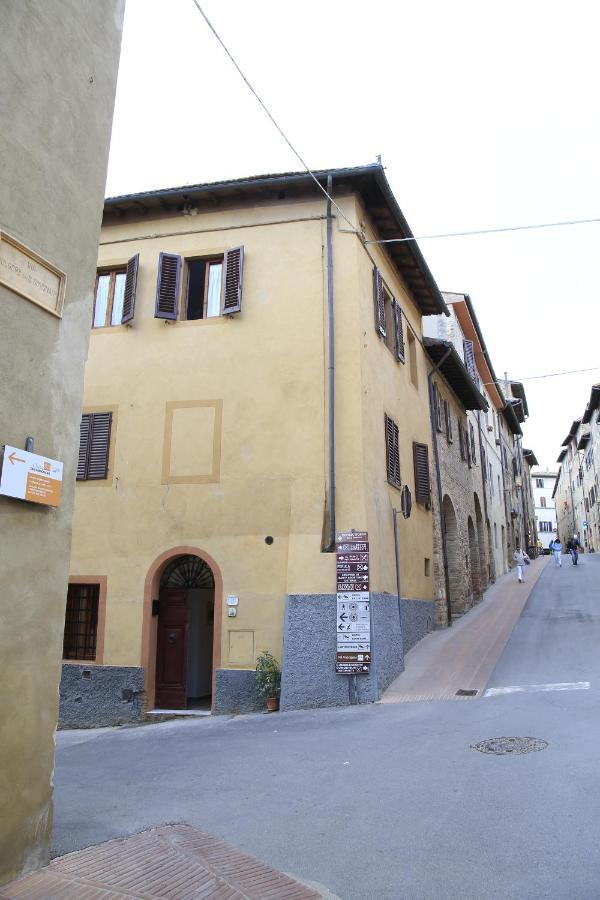 فندق La Casa Di Ines سان جيمينيانو المظهر الخارجي الصورة